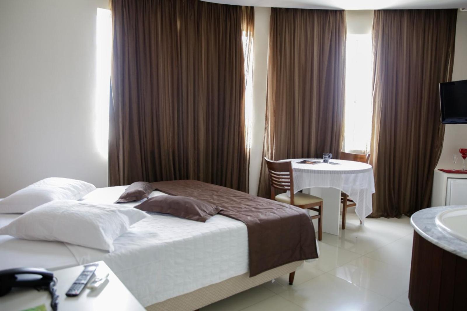 Hotel Emacite Flex Мафра Экстерьер фото